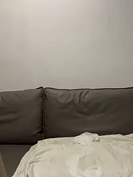 ruyi-13 online show from 09/11/25, 05:40