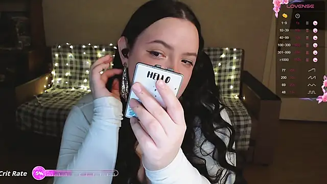 EmillyBones online show from 11/02/25, 04:42