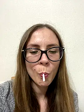 SophieDesire online show from 09/17/25, 07:48