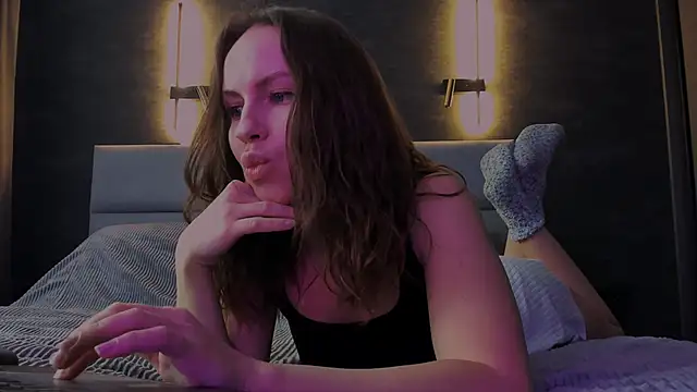 North baby online show from 10/22/25, 07:30