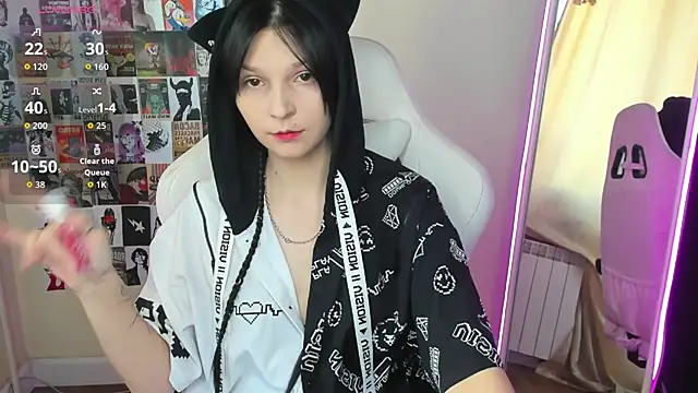 AudreyyKim online show from 10/14/25, 09:54