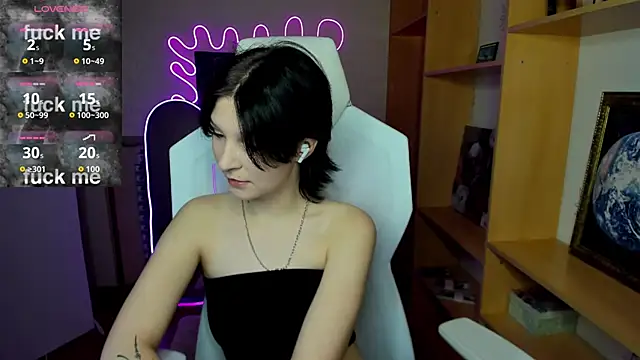 AudreyyKim online show from 11/02/25, 11:12