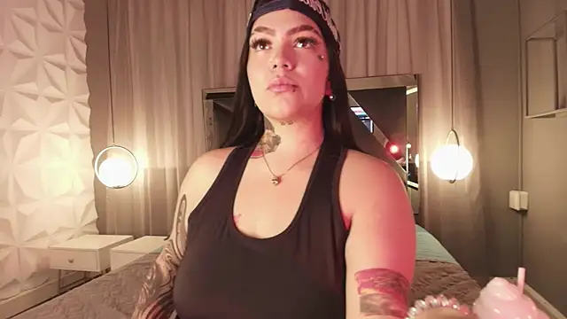 MAGIC TESSA online show from 10/14/25, 06:09