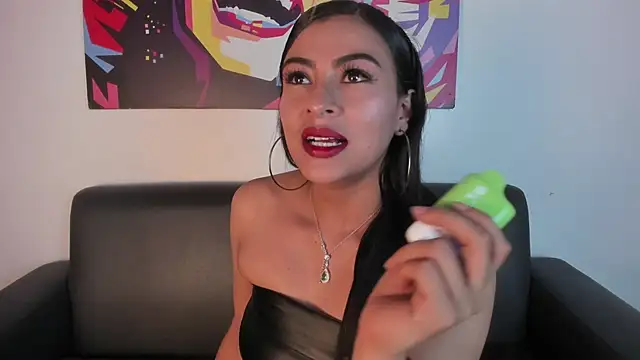 Zairaa Fox online show from 10/04/25, 01:36