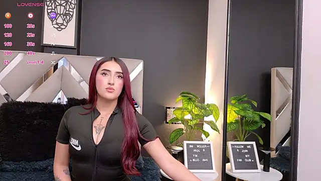 Miia bunny online show from 10/13/25, 08:09