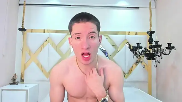 HunterHeat  online show from 11/03/25, 12:39