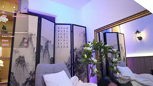 VioletEvanz online show from 09/15/25, 07:03