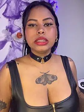 Michluxe 69 online show from 10/23/25, 11:24