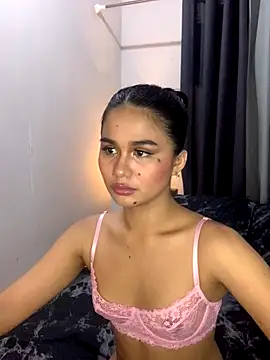 AngelHille online show from 10/14/25, 04:19