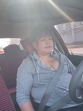 Snapshot of icewoman888 chatting on 11/04/25, 04:55 icewoman888 online show from 11/04/25, 04:55