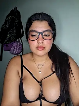 Cat Hot Party online show from 11/09/25, 11:14