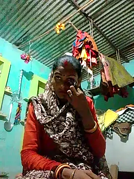 H seema online show from 10/15/25, 01:33