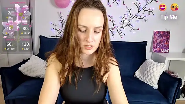 Snapshot of Julia_Lia chatting on 09/18/25, 07:54 Julia Lia online show from 09/18/25, 07:54