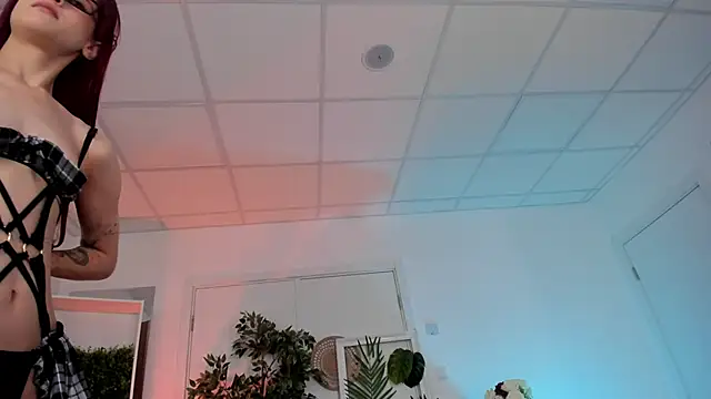 Snapshot of Sima_Wendy chatting on 09/15/25, 06:24 Sima Wendy online show from 09/15/25, 06:24