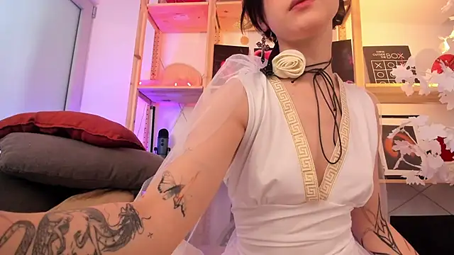 Snapshot of Sima_Wendy chatting on 11/08/25, 07:19 Sima Wendy online show from 11/08/25, 07:19