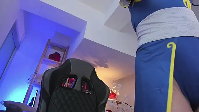 Snapshot of Sima_Wendy chatting on 11/10/25, 07:18 Sima Wendy online show from 11/10/25, 07:18