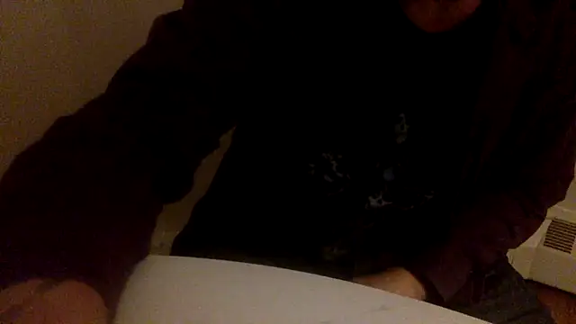 Snapshot of edger4lif3 chatting on 10/13/25, 01:16 edger4lif3 online show from 10/13/25, 01:16