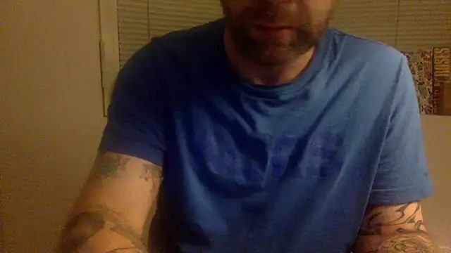 Snapshot of edger4lif3 chatting on 10/14/25, 03:29 edger4lif3 online show from 10/14/25, 03:29