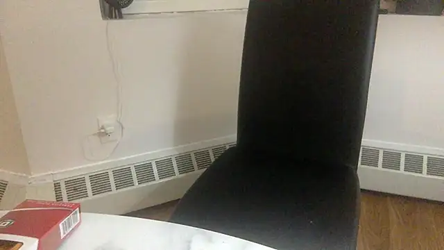 Snapshot of edger4lif3 chatting on 11/11/25, 11:10 edger4lif3 online show from 11/11/25, 11:10