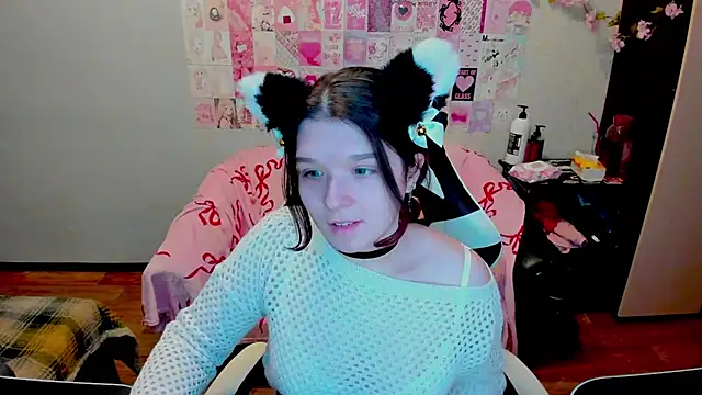 Snapshot of Acid_Kate chatting on 10/02/25, 01:45 Acid Kate online show from 10/02/25, 01:45