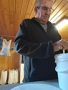 Oldmenhot66 online show from 11/06/25, 07:53