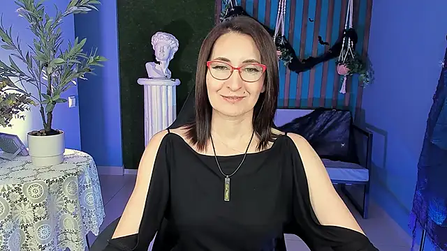 UnaTerra online show from 10/23/25, 05:18