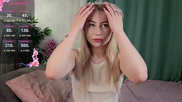 AudieKaemmerer online show from 10/09/25, 04:38