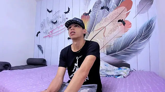 Mycandyfor You online show from 11/16/25, 07:19