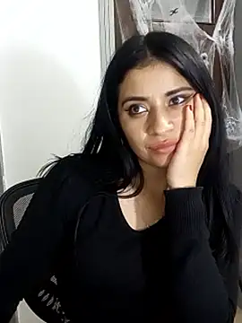 ValerieLove  online show from 10/25/25, 09:06