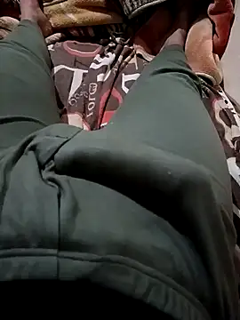 anis3g4 online show from 11/14/25, 01:21