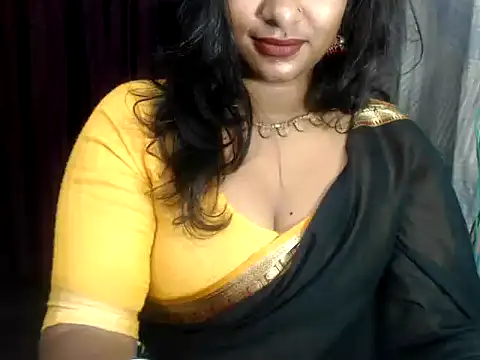 Snapshot of DearKimmi chatting on 01/05/25, 05:30 DearKimmi online show from 01/05/25, 05:30