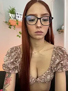 Snapshot of Im_sofiaa chatting on 10/01/25, 07:53 Im sofiaa online show from 10/01/25, 07:53