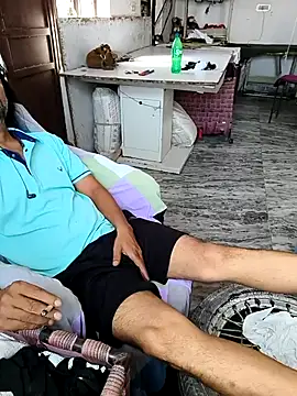 malhotra21 online show from 09/24/25, 09:12