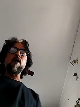 malhotra21 online show from 10/08/25, 11:08