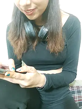 Khushi-Chaudhary online show from 10/14/25, 05:41