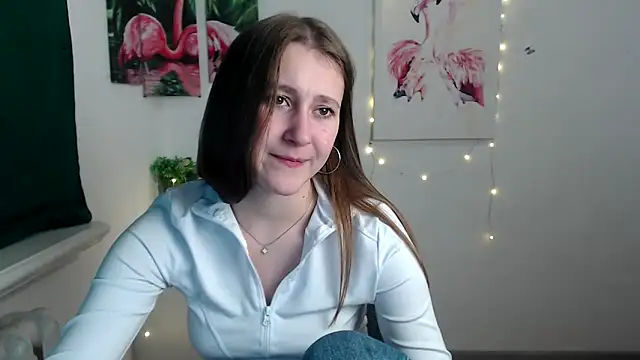 Snapshot of Milka_kamila chatting on 10/14/25, 12:17 Milka kamila online show from 10/14/25, 12:17