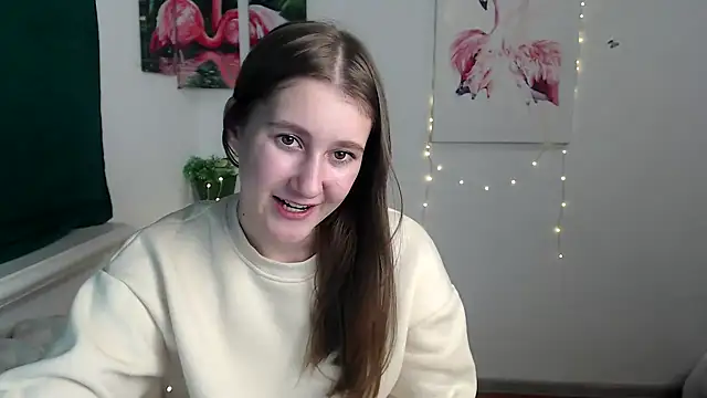 Snapshot of Milka_kamila chatting on 11/11/25, 01:22 Milka kamila online show from 11/11/25, 01:22