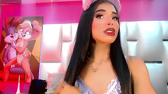 BabyAmatiis  online show from 11/15/25, 11:18