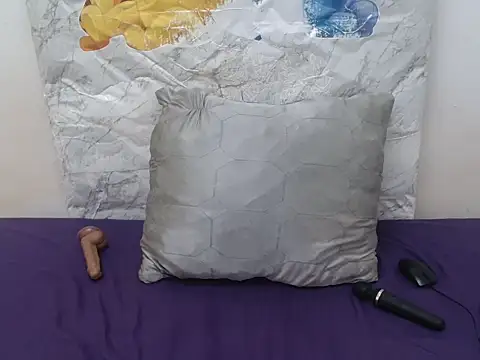 Chubbyhun20 online show from 11/22/25, 05:28