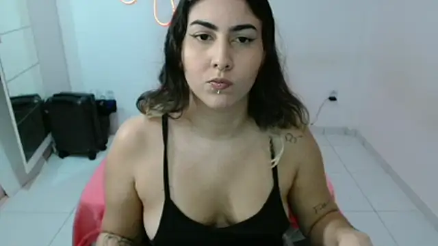 ApenasLys online show from 11/08/25, 01:39