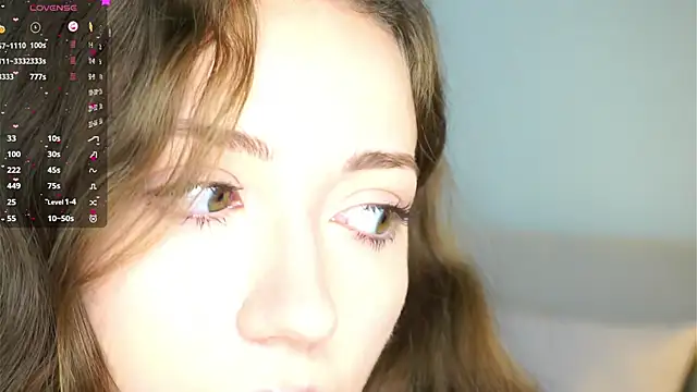 ZeniaBolich online show from 10/23/25, 09:46