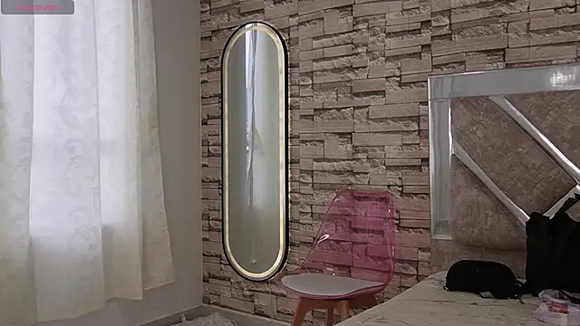 violetta maki online show from 09/10/25, 12:27