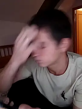 Snapshot of jonassegovia156 chatting on 10/29/25, 08:32 jonassegovia156 online show from 10/29/25, 08:32