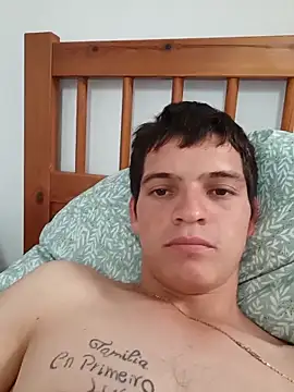 Snapshot of jonassegovia156 chatting on 11/02/25, 01:02 jonassegovia156 online show from 11/02/25, 01:02