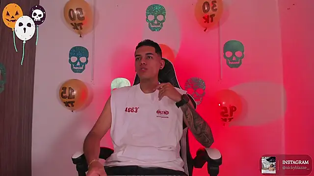 Nickyblazze  online show from 10/31/25, 02:29