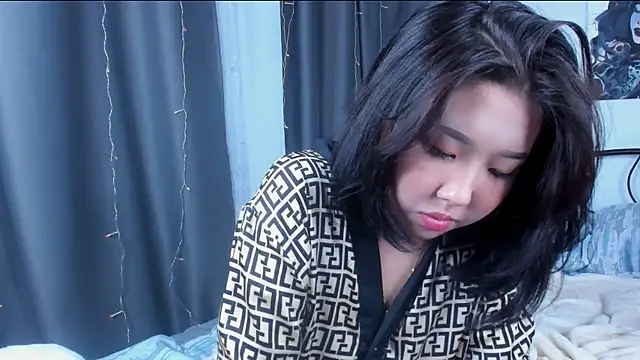 cutieskygirl  online show from 09/13/25, 05:57