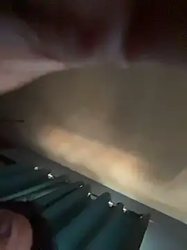 Snapshot of MRFreakBoi chatting on 11/10/25, 09:14 MRFreakBoi online show from 11/10/25, 09:14