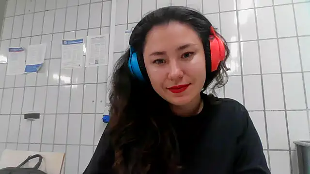 Emparia online show from 11/01/25, 10:34