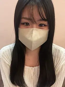 Ema-- online show from 10/10/25, 10:03