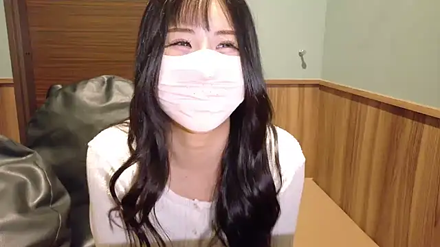 Ema-- online show from 11/04/25, 10:36